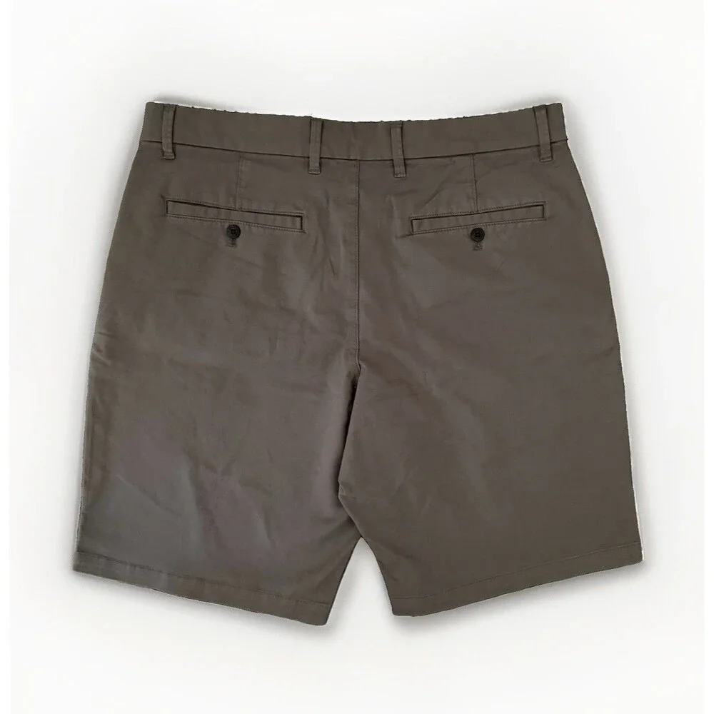 Gap Men's Sz 33 Chino Shorts 10
